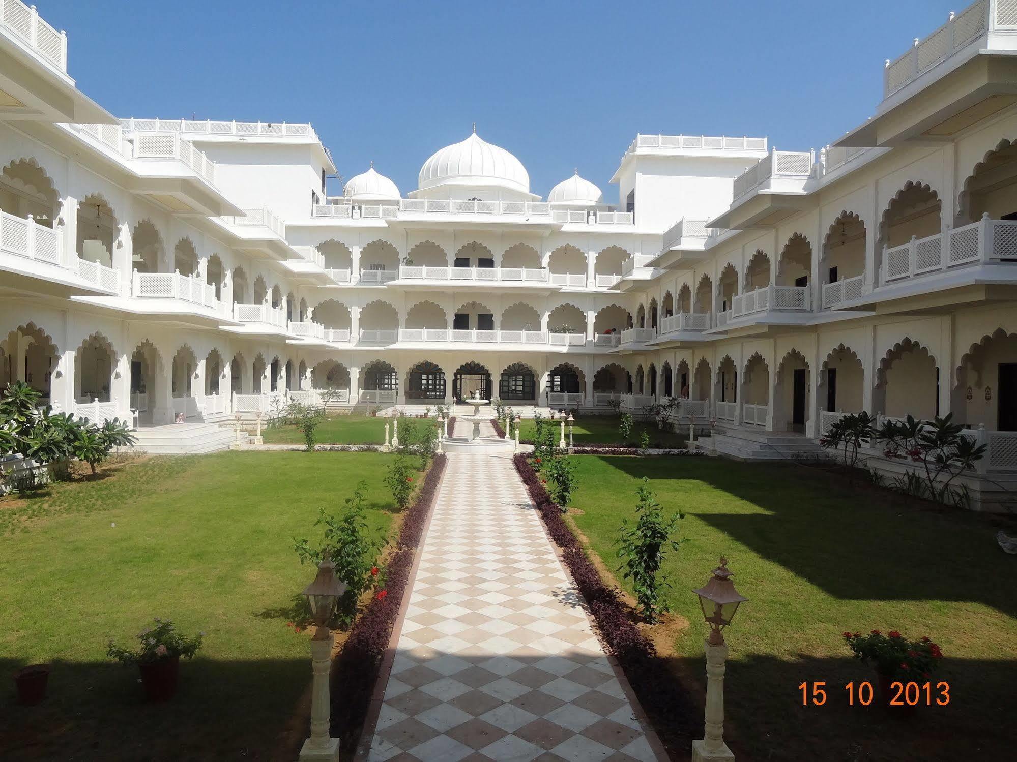 Treehouse Anuraga Palace Hotel Sawai Madhopur Exterior photo