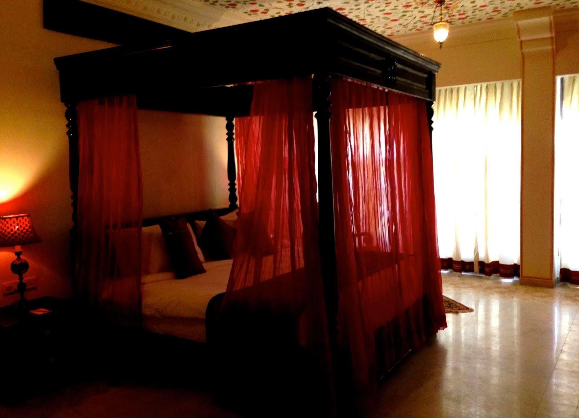 Treehouse Anuraga Palace Hotel Sawai Madhopur Exterior photo